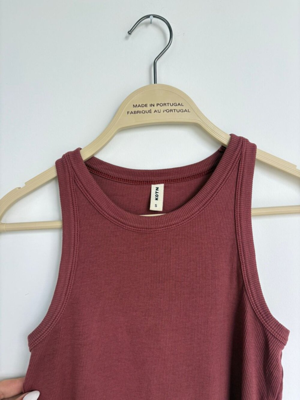 š¤ KOTN Ribbed Cropped Tank ā Size Small - Picture 3 of 3